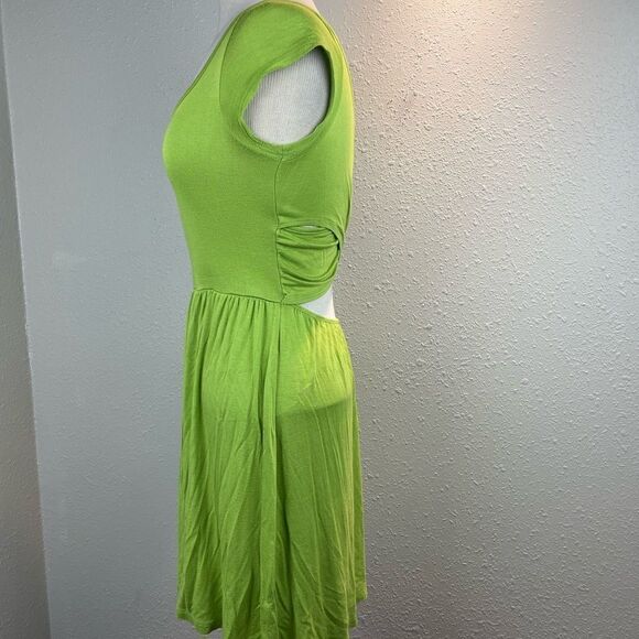 Pre-Loved Bella D Womens Green Midi Dress with Open Back Size M - Picture 3 of 7